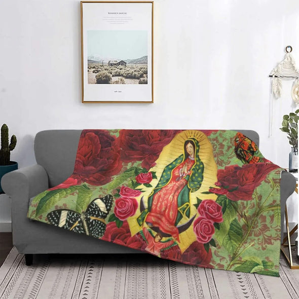 Madre Mio: Dress up that couch!