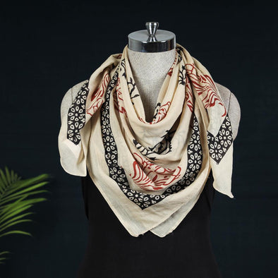 Bagru Wood Block Print Scarf in Lotus White Cotton. Rajasthan, India